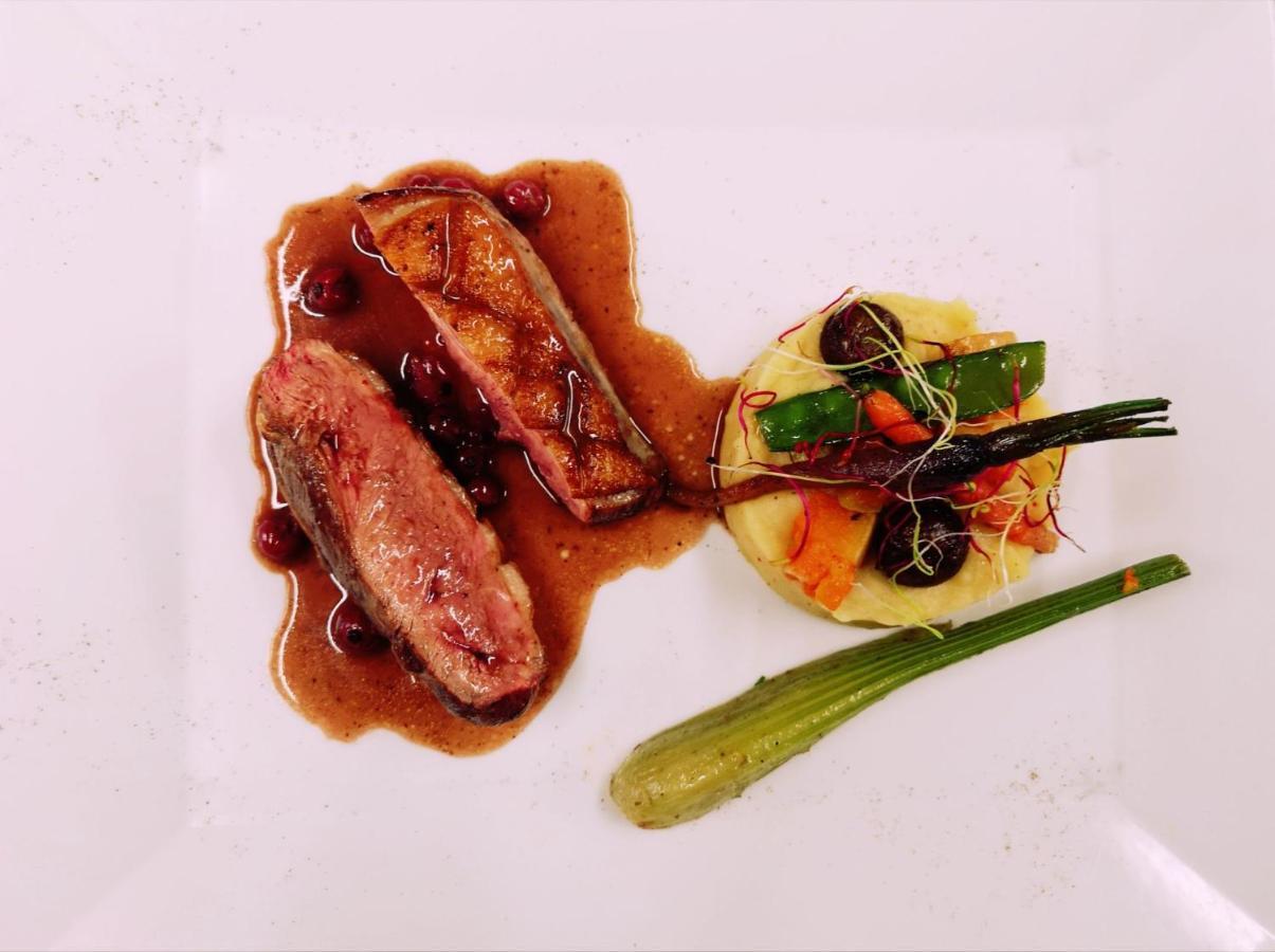 Hotel Restaurant Le Lachens Ла-Бастид Экстерьер фото